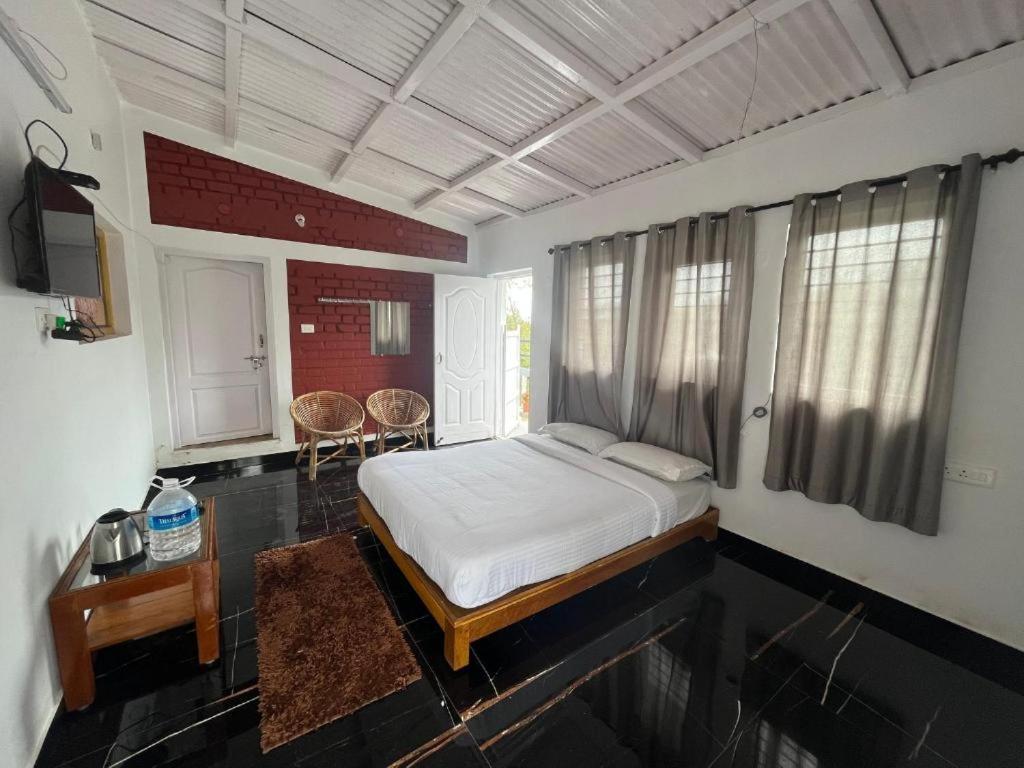 Hotel Hill Park Udagamandalam Exterior foto